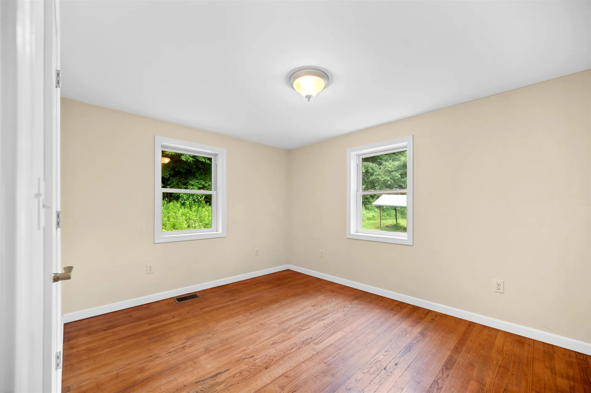 919 Vermont Route 100 South Rochester VT 05767