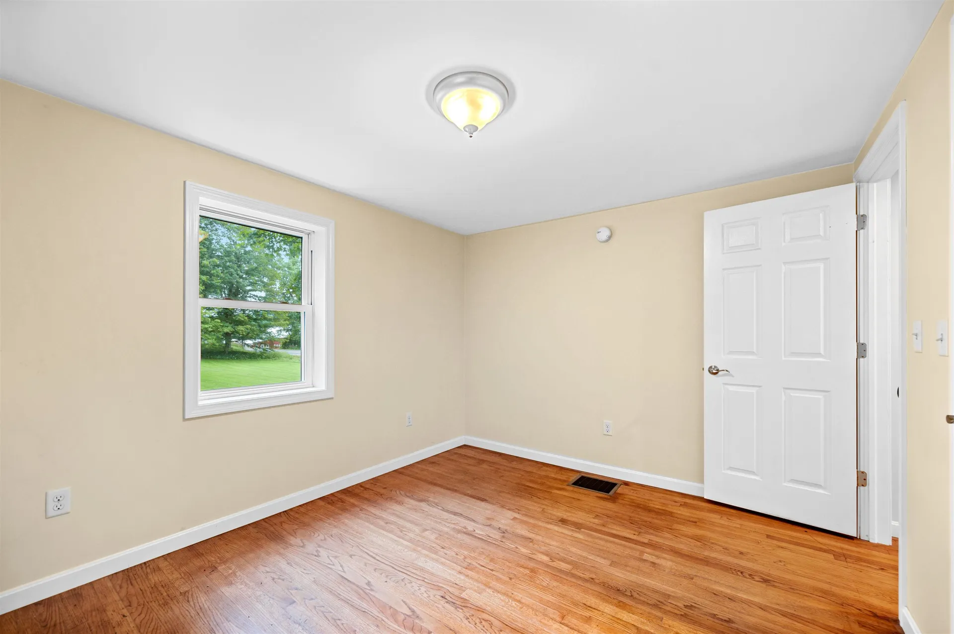 919 Vermont Route 100 South Rochester VT 05767