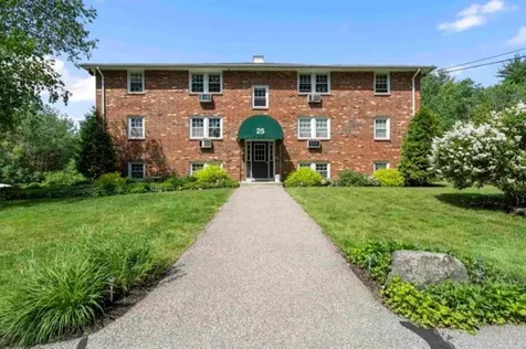 25 Ernest Avenue Exeter NH 03833