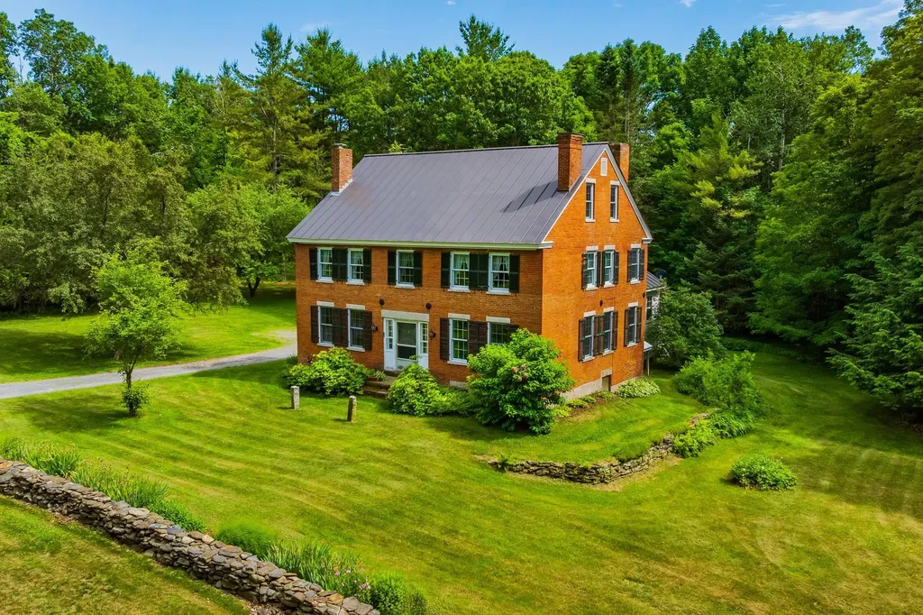 274 Dame Hill Road Orford NH 03777