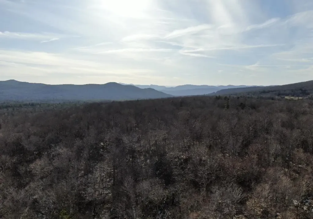 9 Cortina Country Road Mendon VT 05701