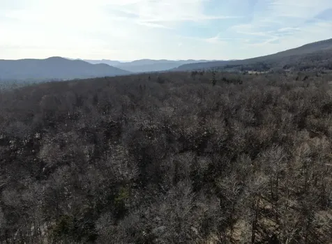 9 Cortina Country Road Mendon VT 05701