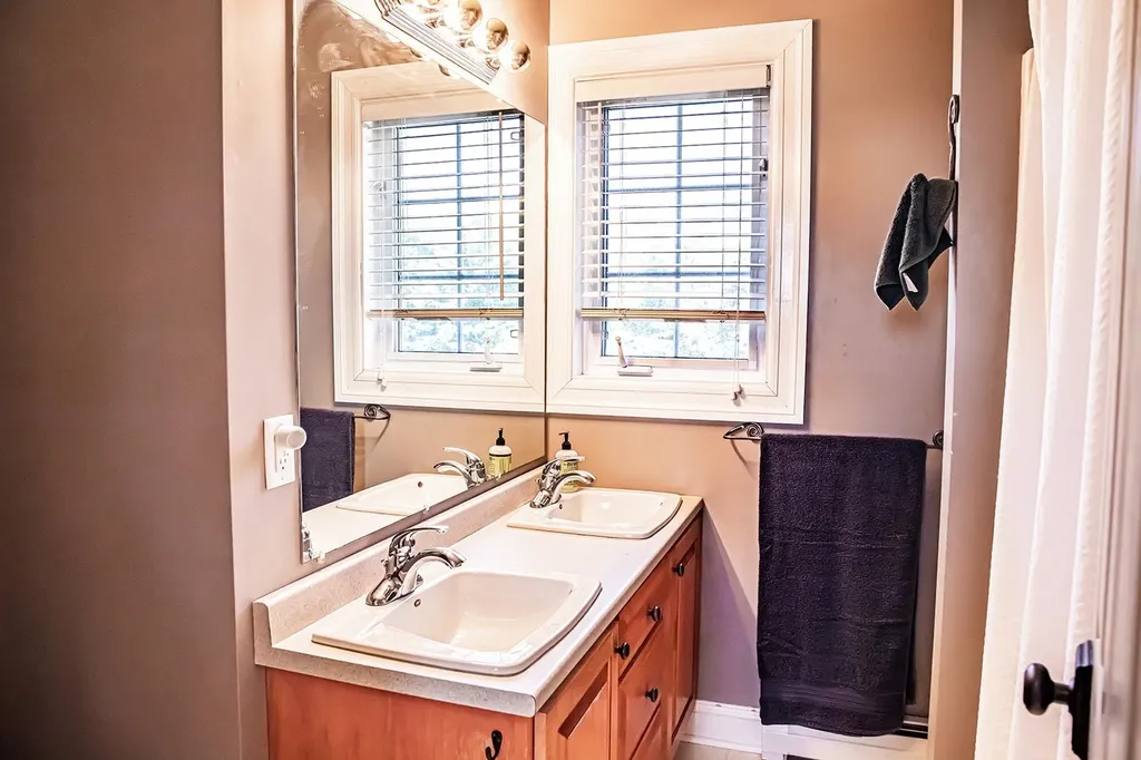 9 Tracy Road Fairfax VT 05454