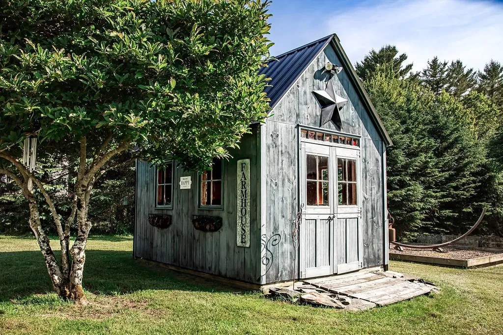 9 Tracy Road Fairfax VT 05454