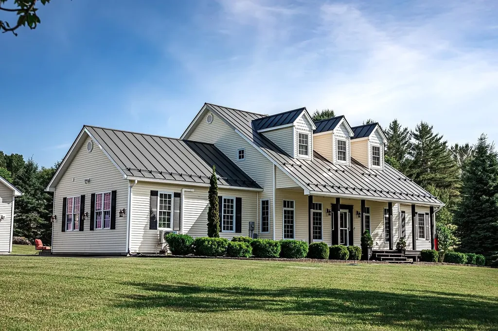 9 Tracy Road Fairfax VT 05454