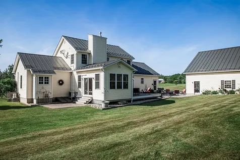 9 Tracy Road Fairfax VT 05454