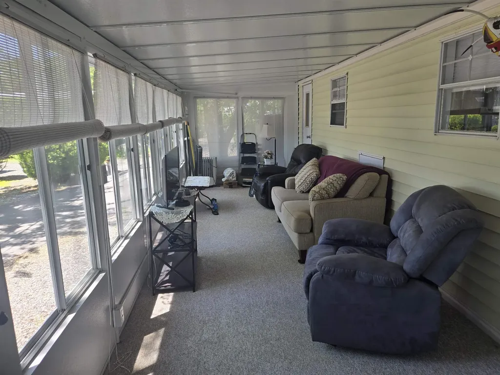 308 State Route 286 Seabrook NH 03874