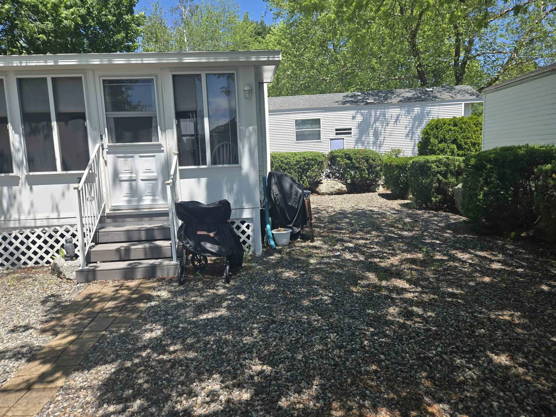 308 State Route 286 Seabrook NH 03874