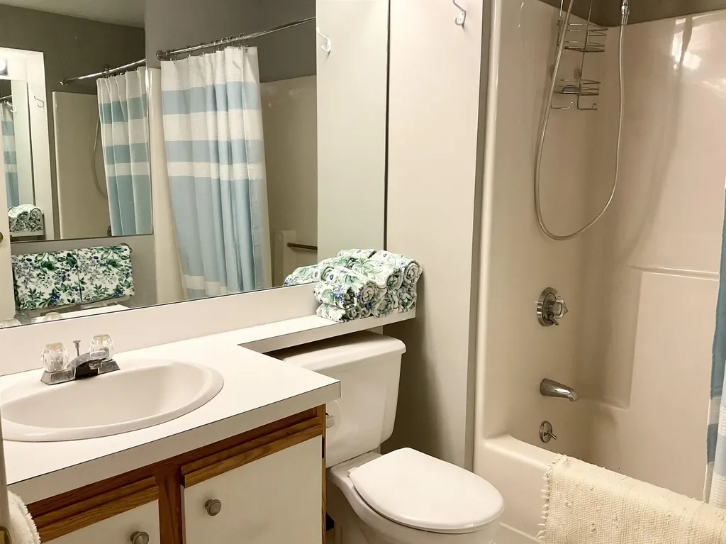 19 Saco Street Conway NH 03813