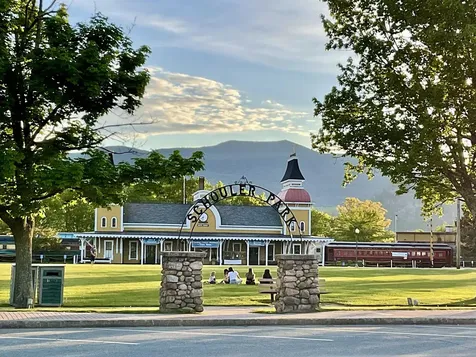 19 Saco Street Conway NH 03813