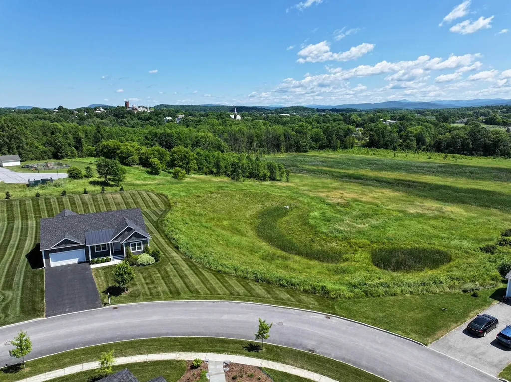 299 Commodore Drive Vergennes VT 05491