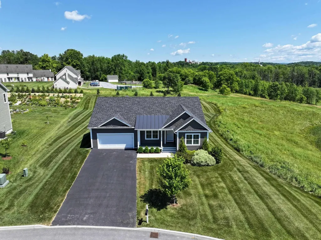 299 Commodore Drive Vergennes VT 05491