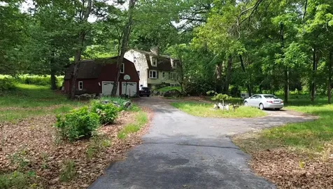 164 Tinker Road Nashua NH 03063