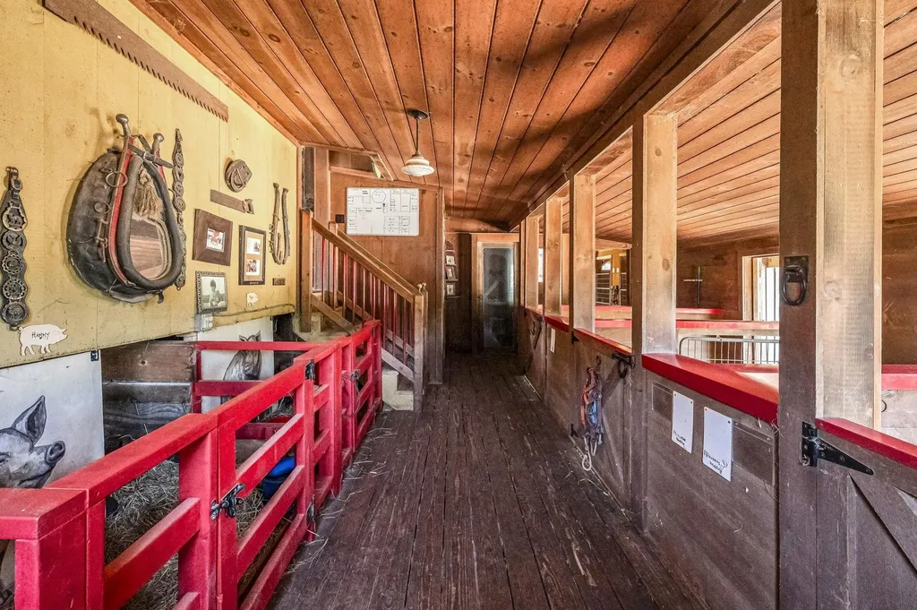 5825 Route 30 Townshend VT 05359