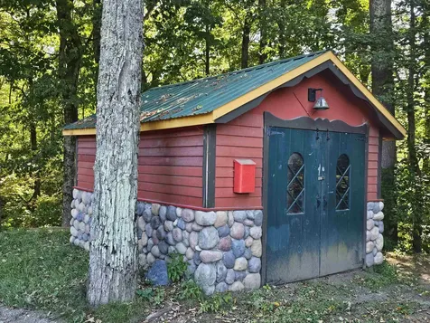 5825 Route 30 Townshend VT 05359