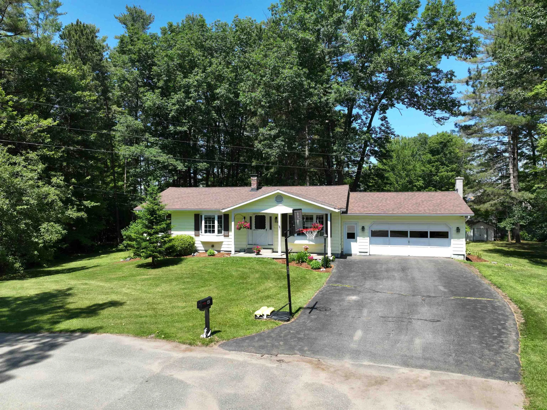 141 Stagecoach Drive Newport City VT 05855