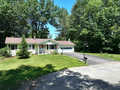 141 Stagecoach Drive Newport City VT 05855