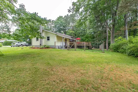 141 Stagecoach Drive Newport City VT 05855