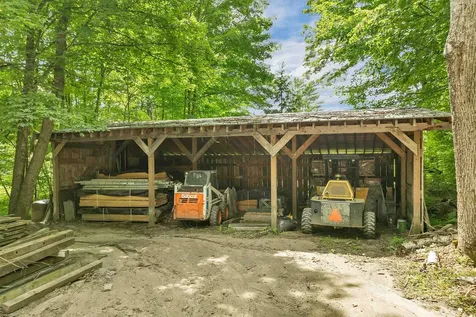 106 Water Street Rumney NH 03266