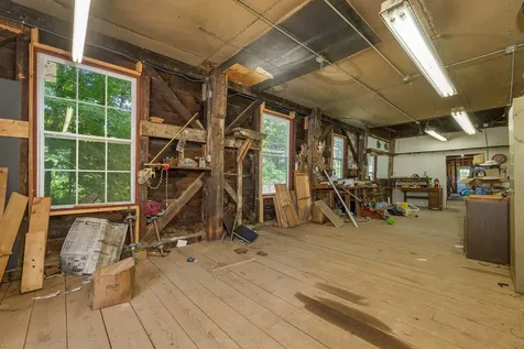 106 Water Street Rumney NH 03266