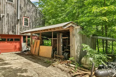 106 Water Street Rumney NH 03266