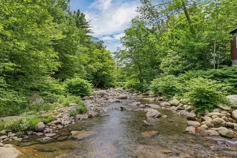 106 Water Street Rumney NH 03266