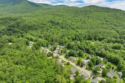 106 Water Street Rumney NH 03266