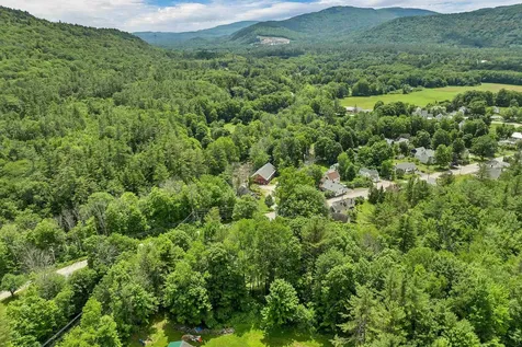 106 Water Street Rumney NH 03266