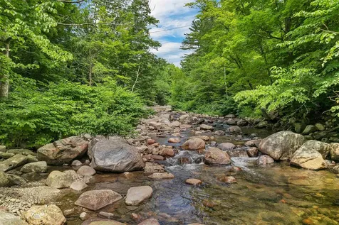 106 Water Street Rumney NH 03266