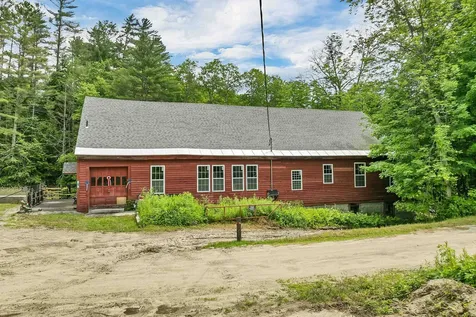 106 Water Street Rumney NH 03266