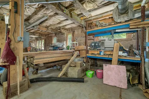 106 Water Street Rumney NH 03266