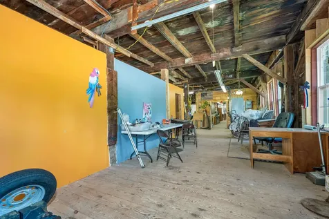 106 Water Street Rumney NH 03266