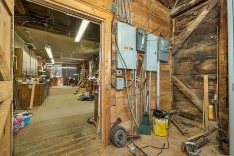 106 Water Street Rumney NH 03266