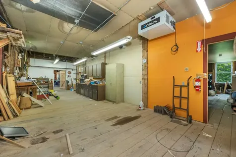 106 Water Street Rumney NH 03266