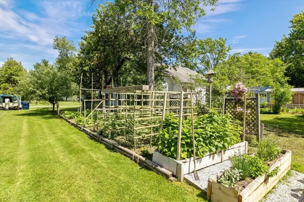 59 Campano Drive Georgia VT 05478