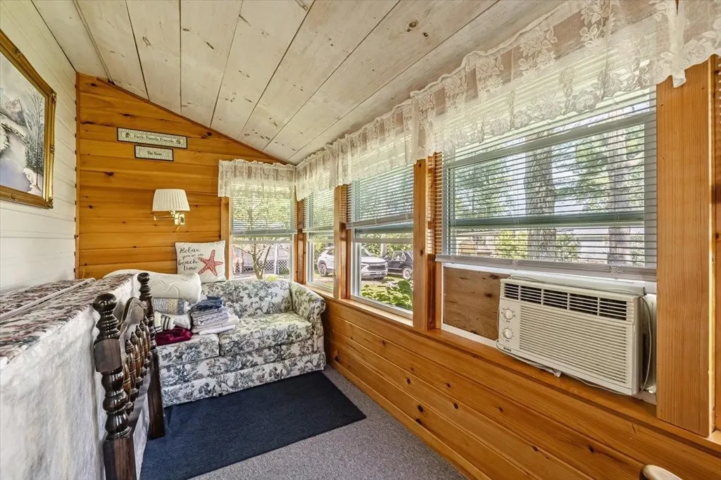 59 Campano Drive Georgia VT 05478