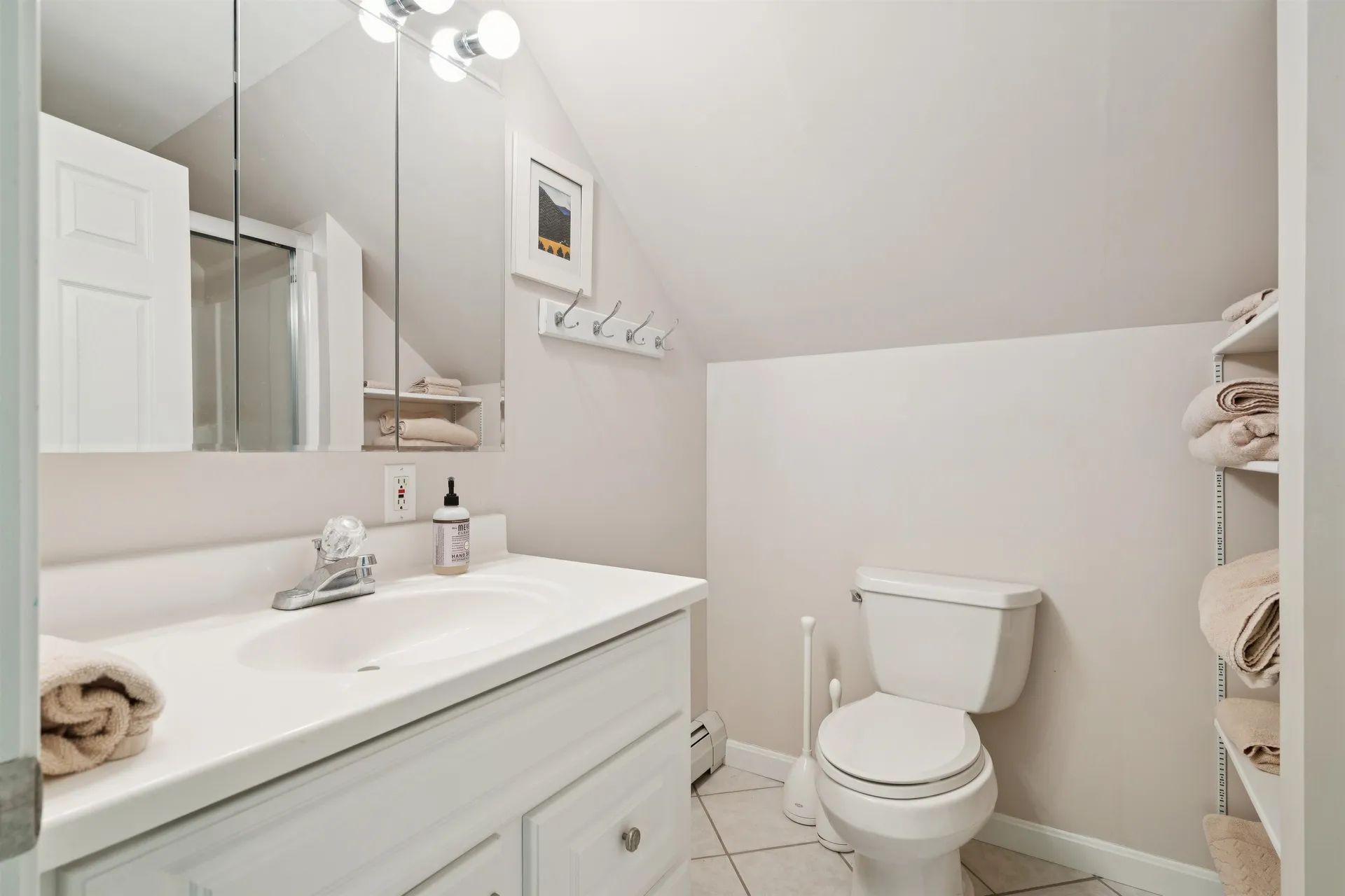 1130 Safford Road Hartford VT 05059