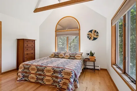 1130 Safford Road Hartford VT 05059