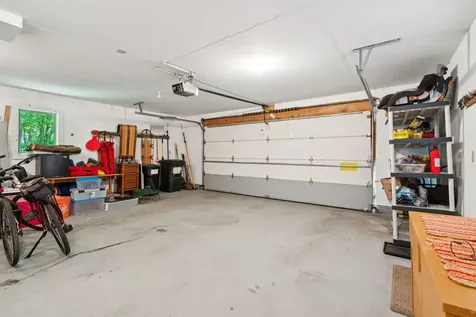 1130 Safford Road Hartford VT 05059