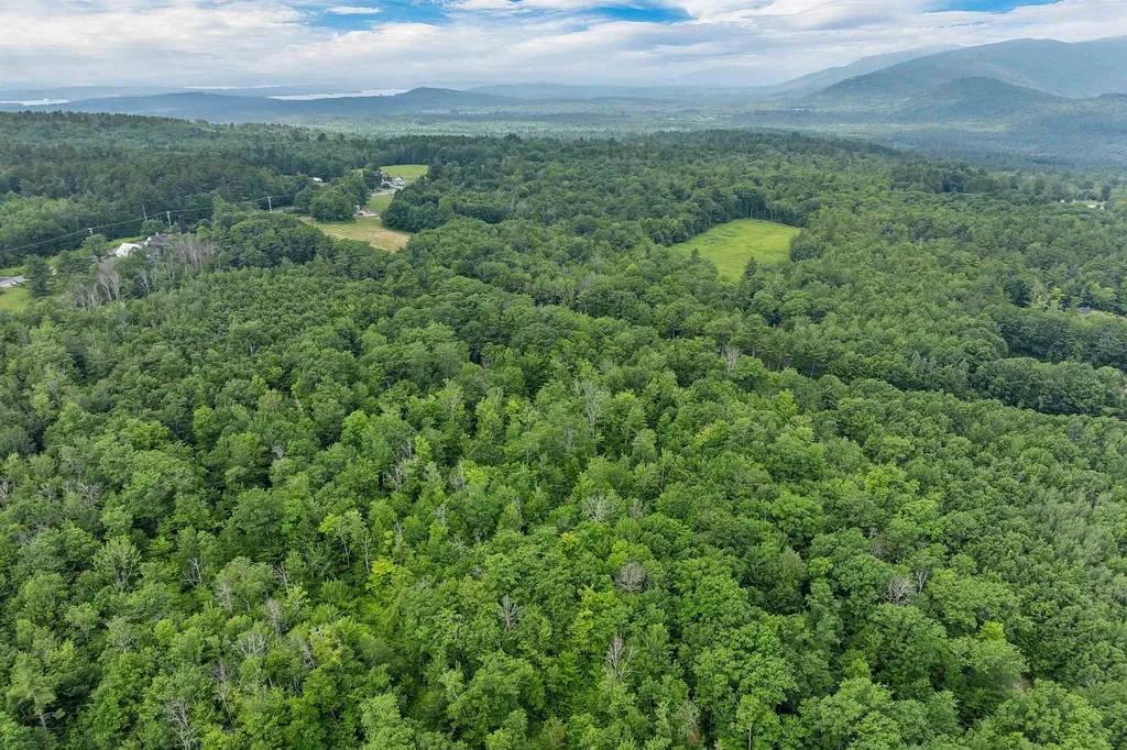 005 Phineas Graves Road Tuftonboro NH 03816