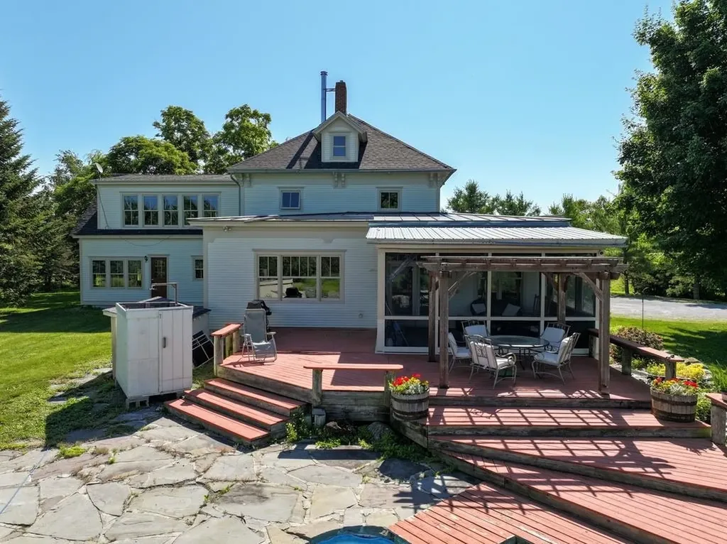 1104 Grandey Road Addison VT 05491