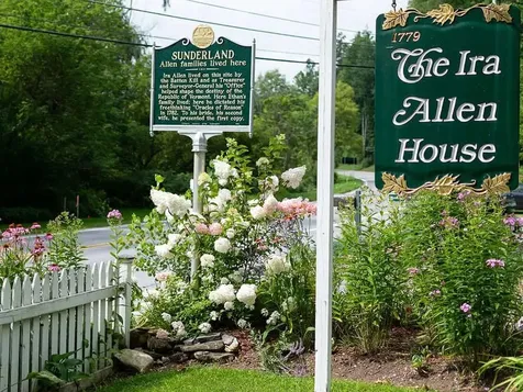 6311 Vt Route 7a Sunderland VT 05250