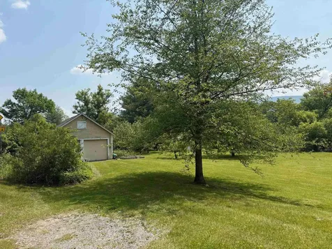 6311 Vt Route 7a Sunderland VT 05250