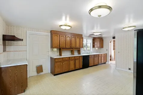 260 Meadow Road Portsmouth NH 03801