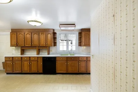 260 Meadow Road Portsmouth NH 03801
