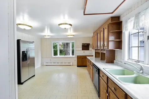 260 Meadow Road Portsmouth NH 03801