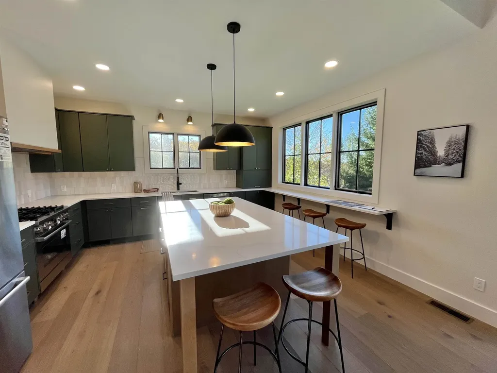 3 Overbrook Drive Dover VT 05356