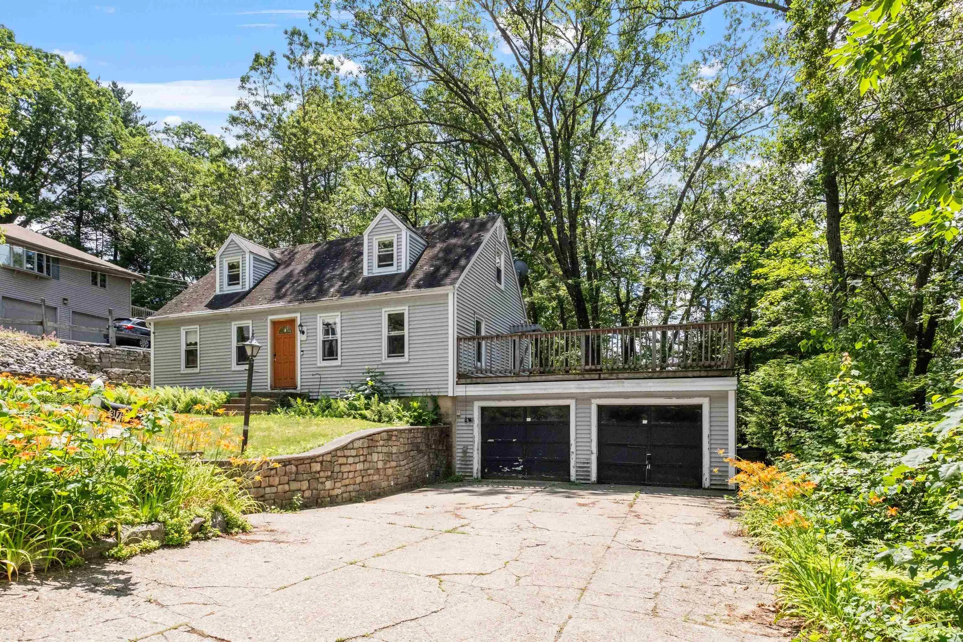 379 Harrison Street Manchester NH 03104