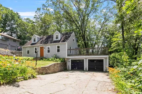 379 Harrison Street Manchester NH 03104