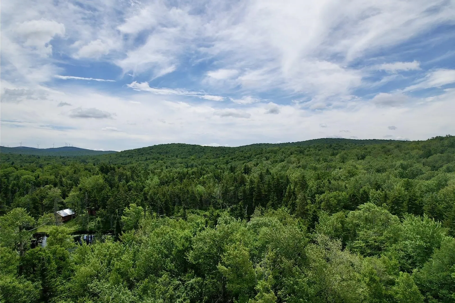 8570 Vt Route 9 Woodford VT 05201